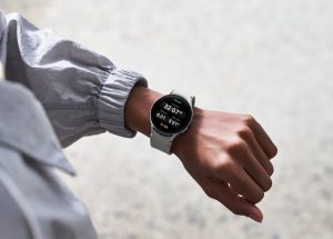 نقد و بررسی ساعت گلکسی واچ ۷ (44mm)-طراحی